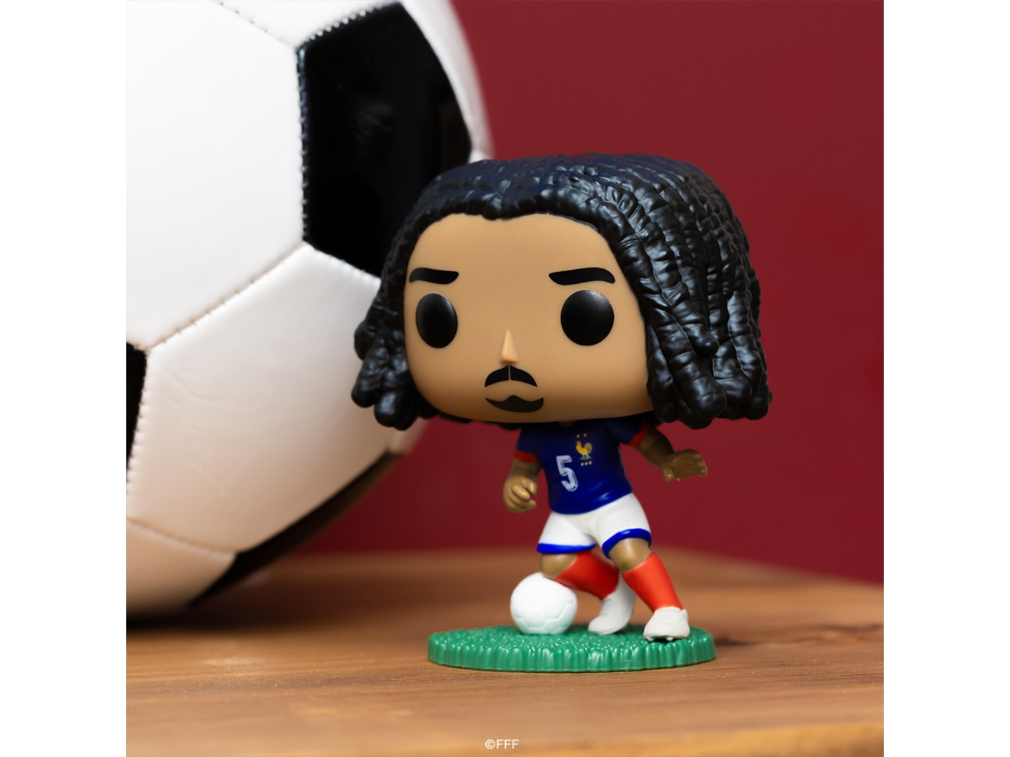 Колекційна фігурка FUNKO POP! серії Футбол: Франція - ЖЮЛЬ КУНДЕ (92733) — фото 2